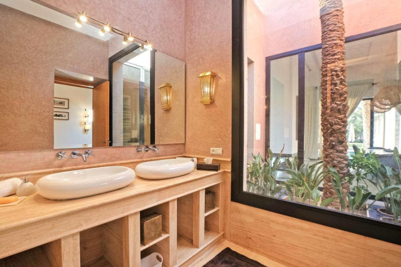 Deluxe A Marrakech Avec Piscine Chaufee Villa